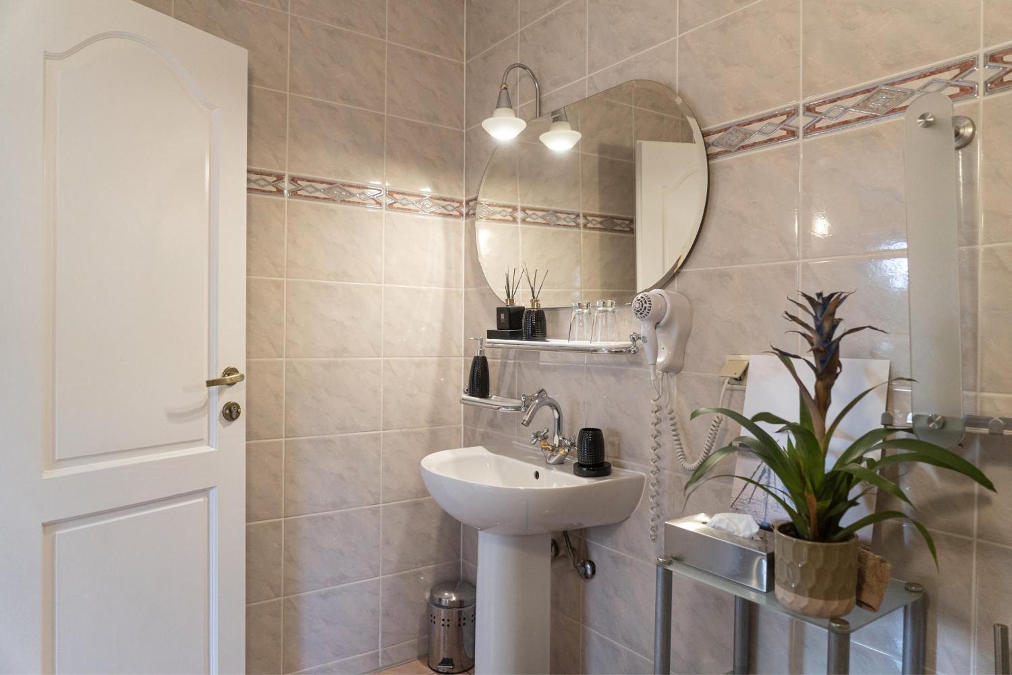 Hotel Petit Wannsee Berlin Room photo